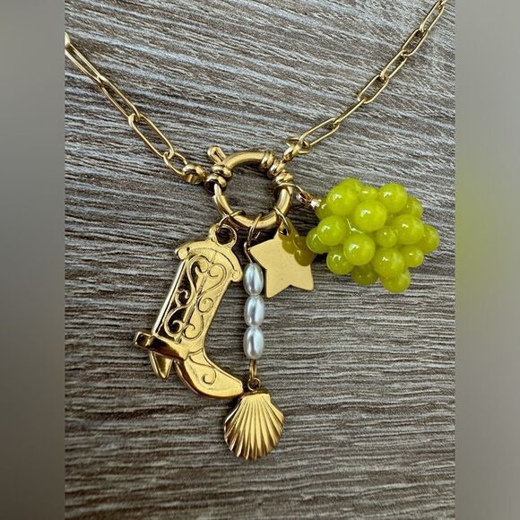 Charm Necklace with grape N823 - Picture 3 of 4